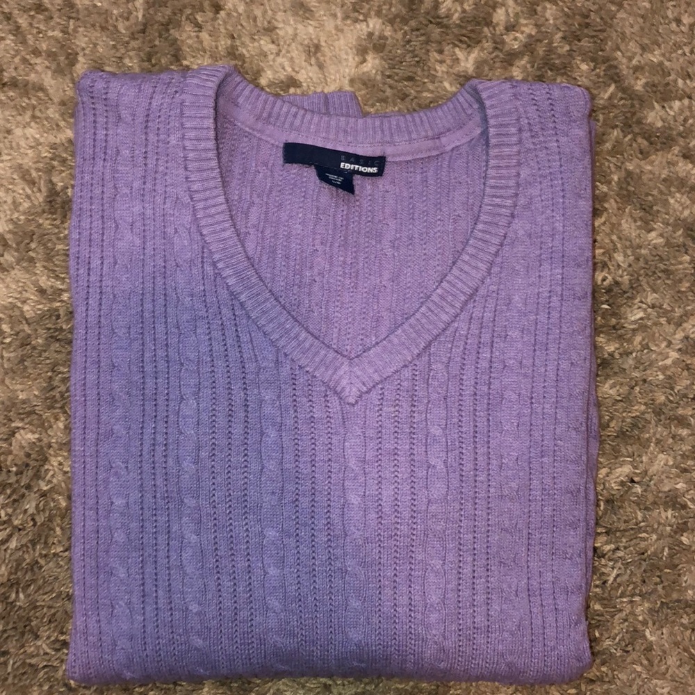 V Neck sweater